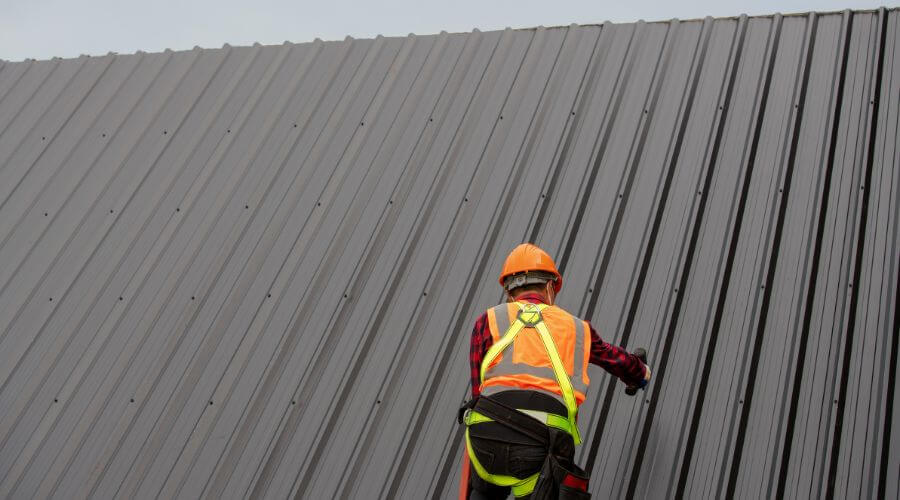 Expert Emergency Roof Repairs services in Maquoketa, IA